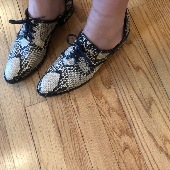 Freda Salvador D'Orsay Snake Skin Flats - Picture 9 of 9